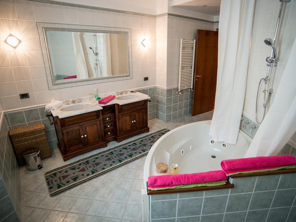 B&B Del Gran Ducato Di Alzano Sopra Alzano Lombardo Szoba fotó